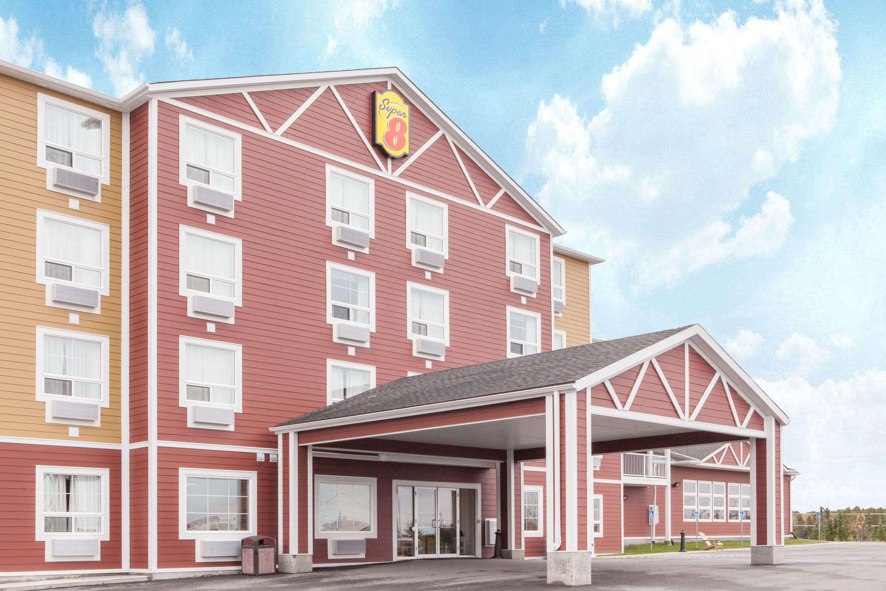 ซูเปอร์ 8 บาย วินด์แฮม เรดเลก ออนแทริโอ Hotel เรดเลค ภายนอก รูปภาพ