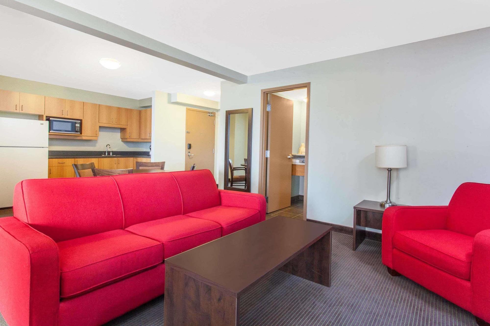 ซูเปอร์ 8 บาย วินด์แฮม เรดเลก ออนแทริโอ Hotel เรดเลค ภายนอก รูปภาพ